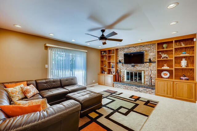 Foto del edificio - 4210 Portage Ln