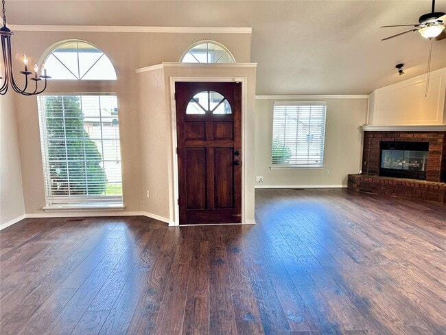 Foto del edificio - 2129 Briarcliff Dr