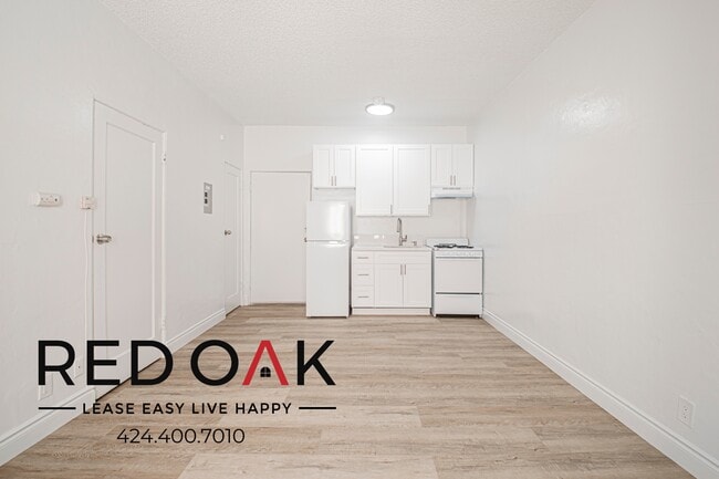 Foto del edificio - 350 E Cypress Ave
