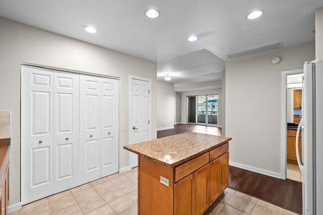 Photo - 4875 S Monaco St House