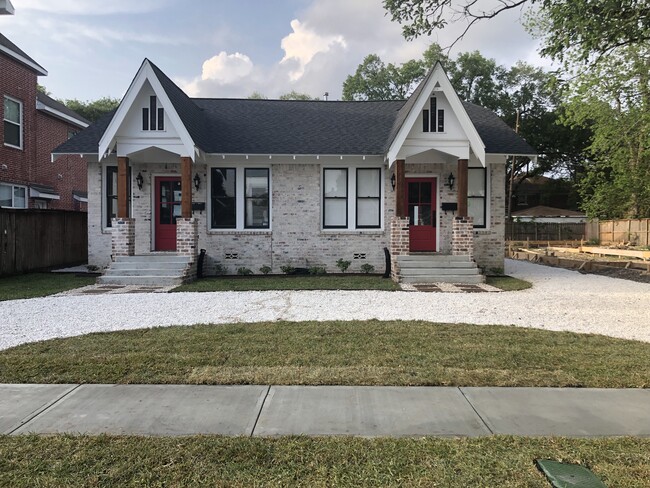 Main House - 1742 W Main St