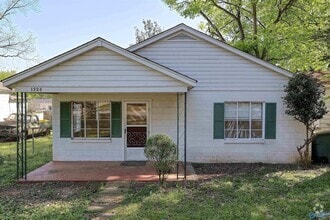 Building Photo - 1324 Mckinley Ave NE