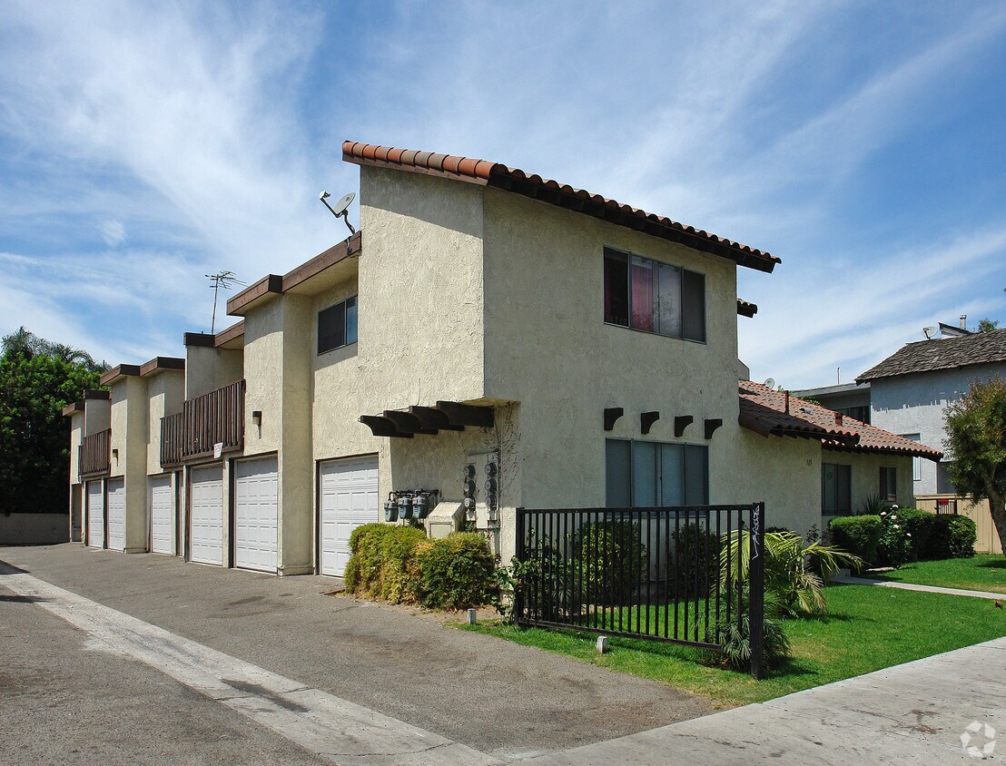 Building Photo - 115 N Belinda Cir