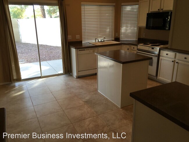 Building Photo - 3 br, 2 bath House - 1247 N Palmsprings Drive