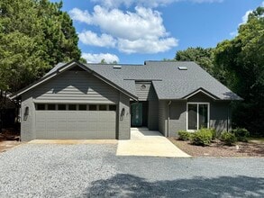 Building Photo - 102 Firetree Ln