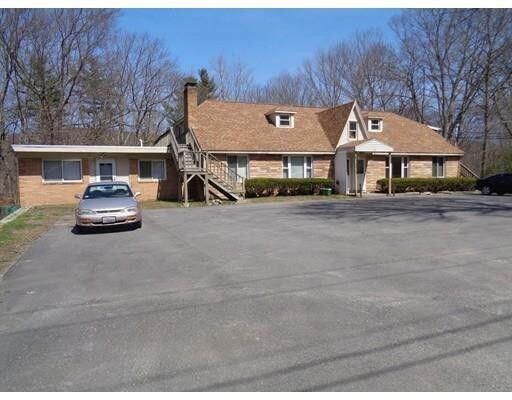 Primary Photo - 110 Southbridge Rd