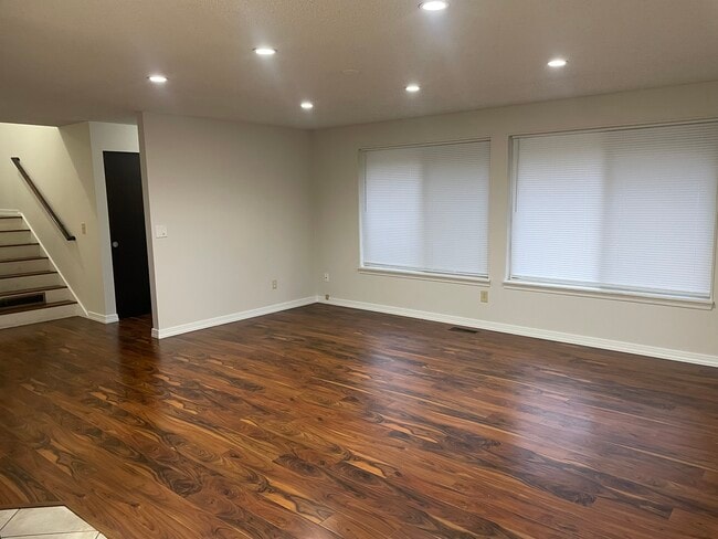 Main living room - 4521 S 262nd St