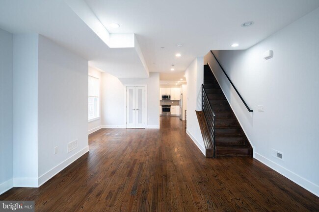 Foto del edificio - 1241 S 24th St