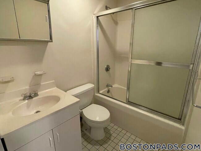 Foto del edificio - 81 Essex St