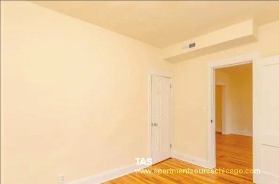Foto del edificio - 1526 N Kedzie Ave