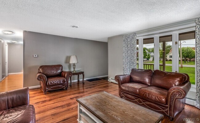 Foto del edificio - 4130 Ransom Rd