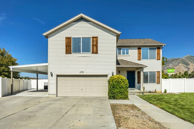 Foto del edificio - 6790 Greenfield Ln