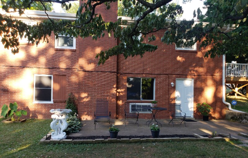 1705 Martindale Dr Unit B, Springfield, TN 37172 Apartment for Rent