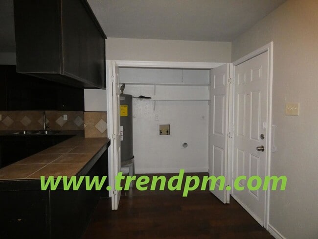 Building Photo - Recently updated 3/2/2 in NRH close to sch...