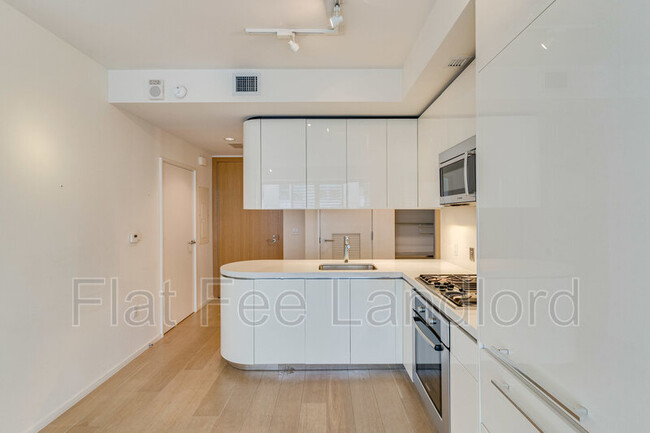 Foto del edificio - 925 H St NW