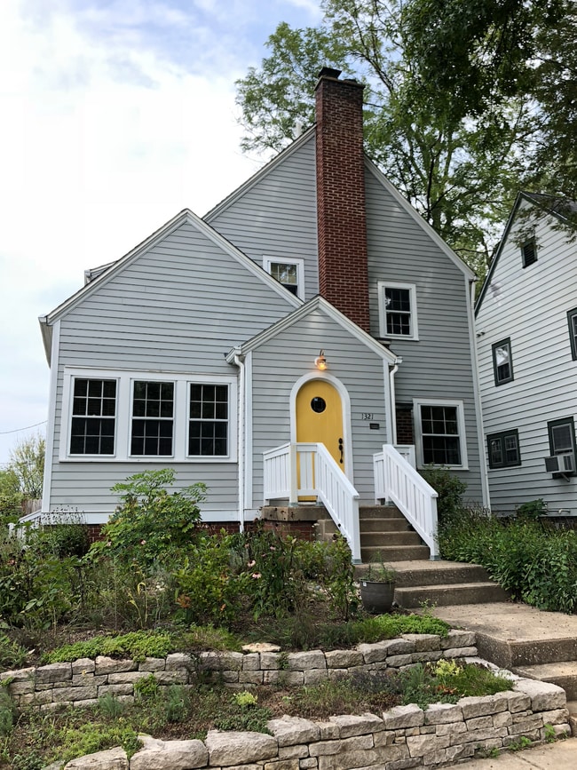 Building Photo - 1321 E Hunter Ave