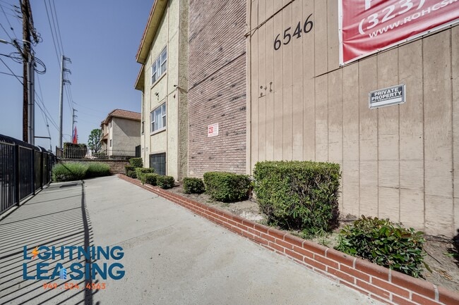 Foto del edificio - 6543 Sepulveda Blvd