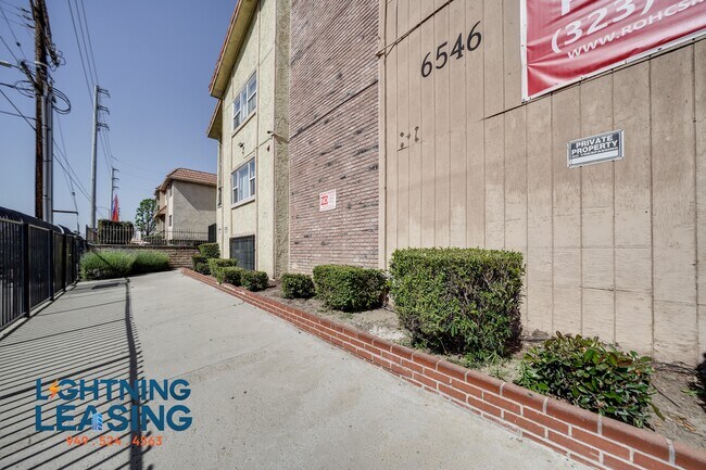 Foto del edificio - 6546-6542 Sepulveda Blvd