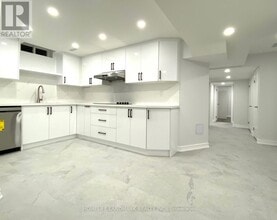 Building Photo - 5492 Haddon Hall Rd