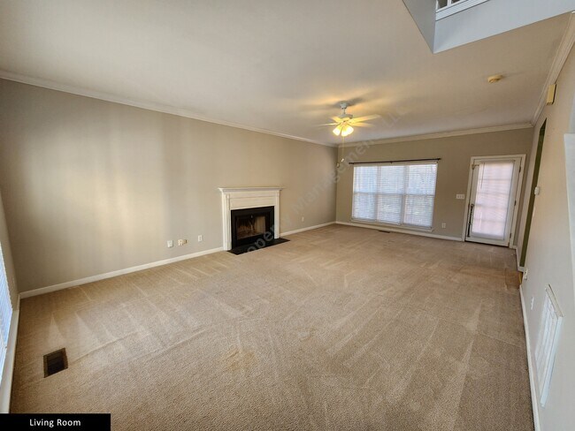 Building Photo - 110 Bennington Cir