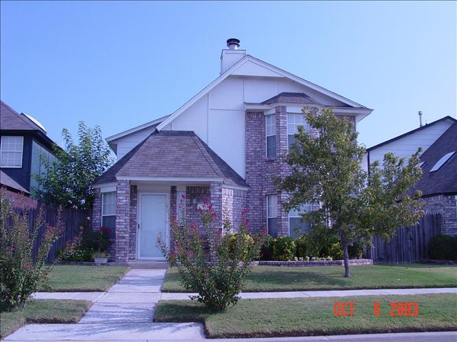 Primary Photo - 2514 Lakecrest Moore -- 4 Bed