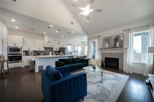 Foto del edificio - 8300 Pine Valley Dr