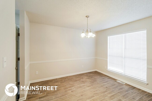 Foto del edificio - 1192 Berryhill Dr
