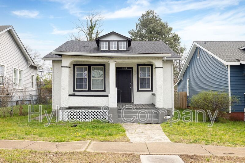 Primary Photo - 1615 N 19th St
