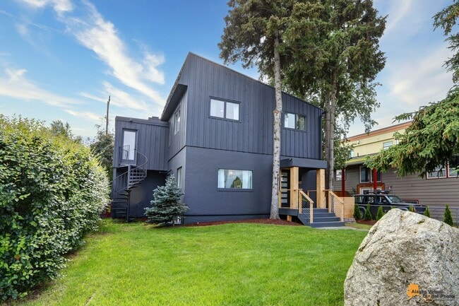 Stunning downtown rental - Stunning downtown rental House