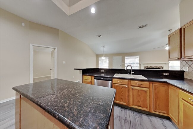 Building Photo - 14518 Enola Dr