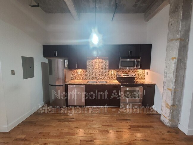 Foto del edificio - 659 Auburn Ave NE