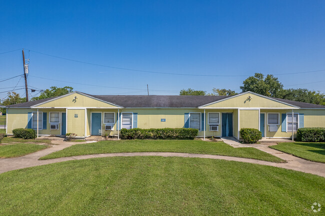 Building Photo - El Camino Homes