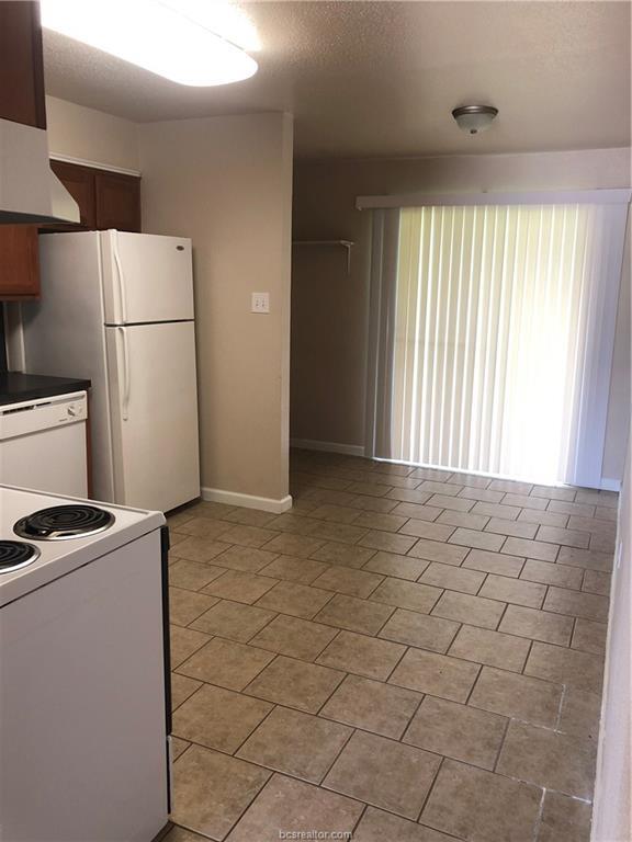 Foto del edificio - 1603 Mossglenn Cir