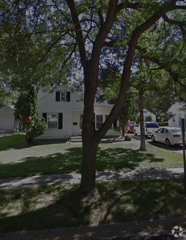 East Village Basement Apartments for Rent East Lansing, MI 1