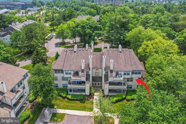 Foto del edificio - 308 Trinity Ct