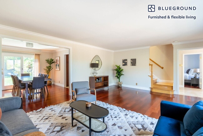 Building Photo - 120 Belvue Dr