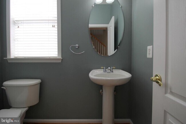 Foto del edificio - 40424 Milford Dr