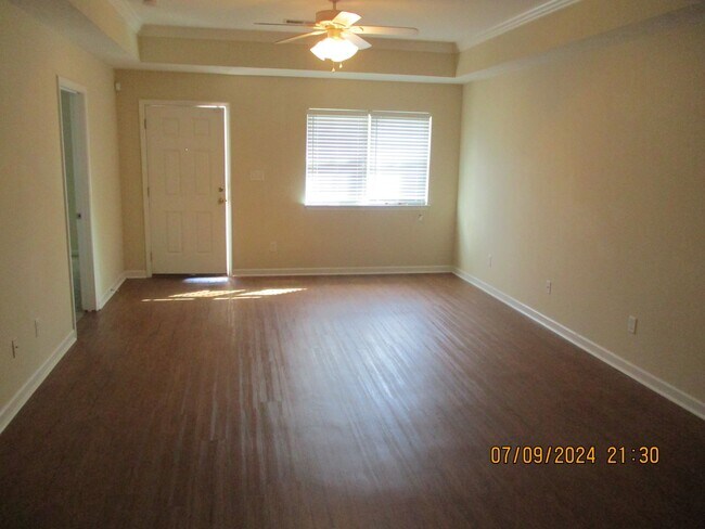 Foto del edificio - 101 Magnolia Ct