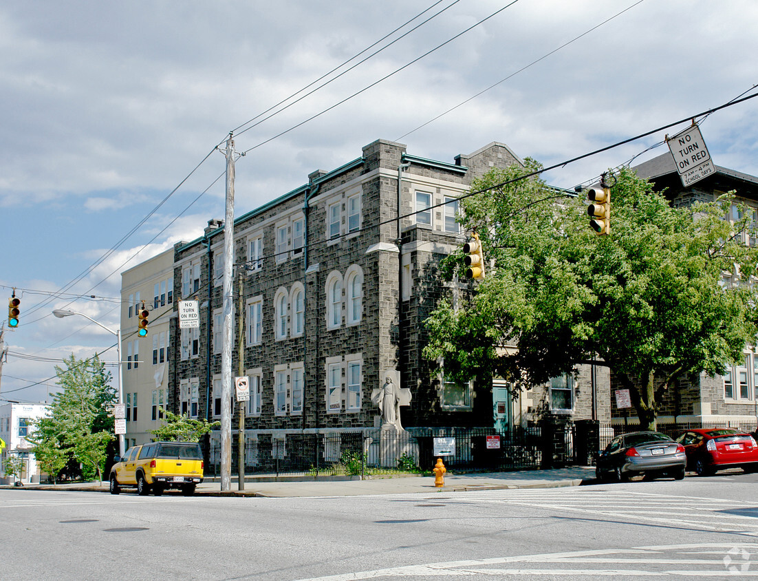 Primary Photo - St Elizabeth's Apartments