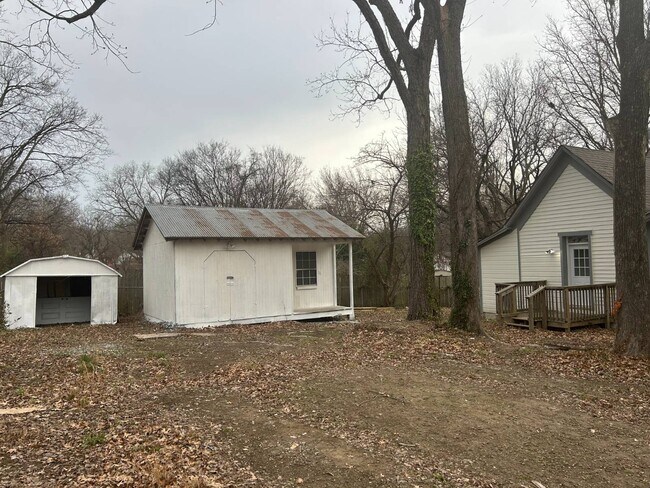 Foto del edificio - 605 Byars St