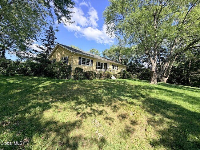 Foto del edificio - 5 Blue Creek Ln