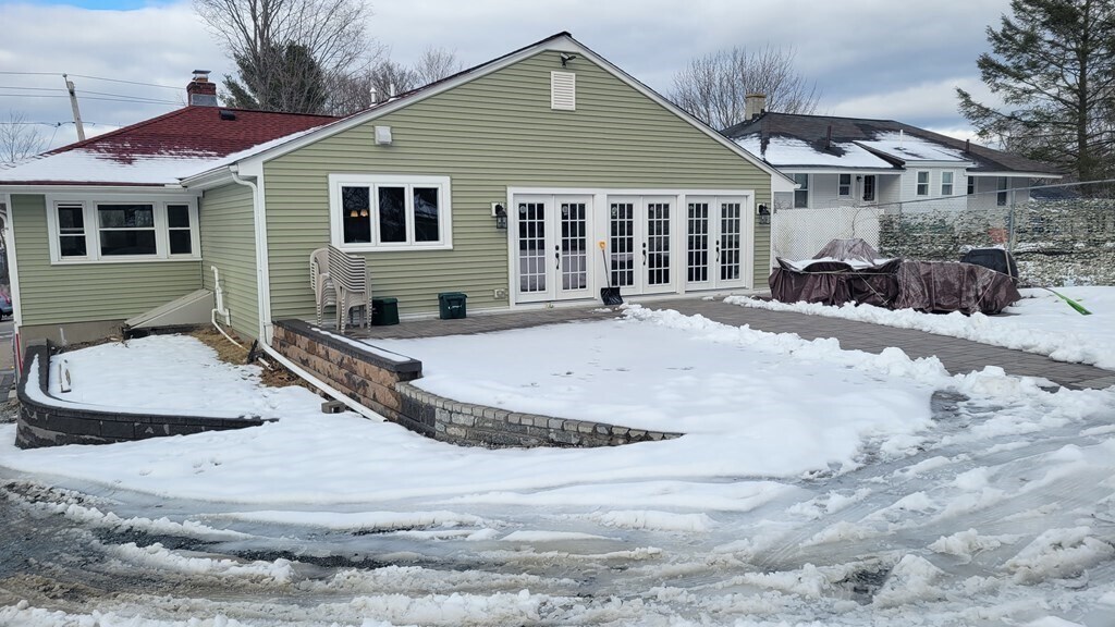 Primary Photo - 1106 Trapelo Rd