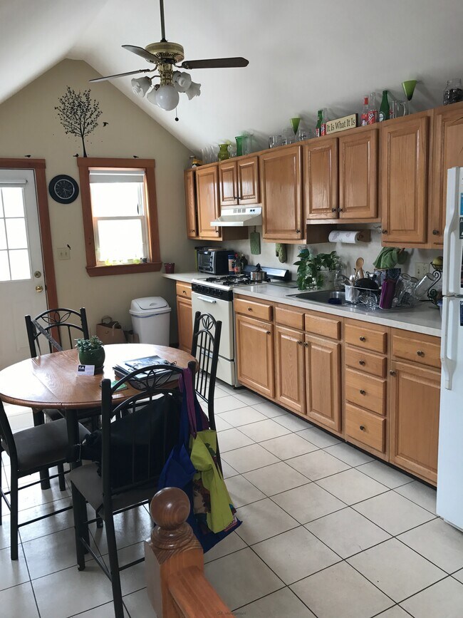 Foto del edificio - 85 Cherry St