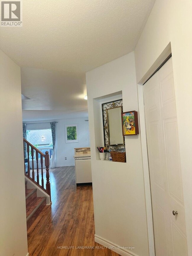 Building Photo - 535 Sprucewood Dr