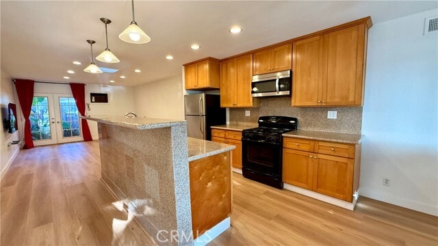 Building Photo - 7672 Amazon Dr