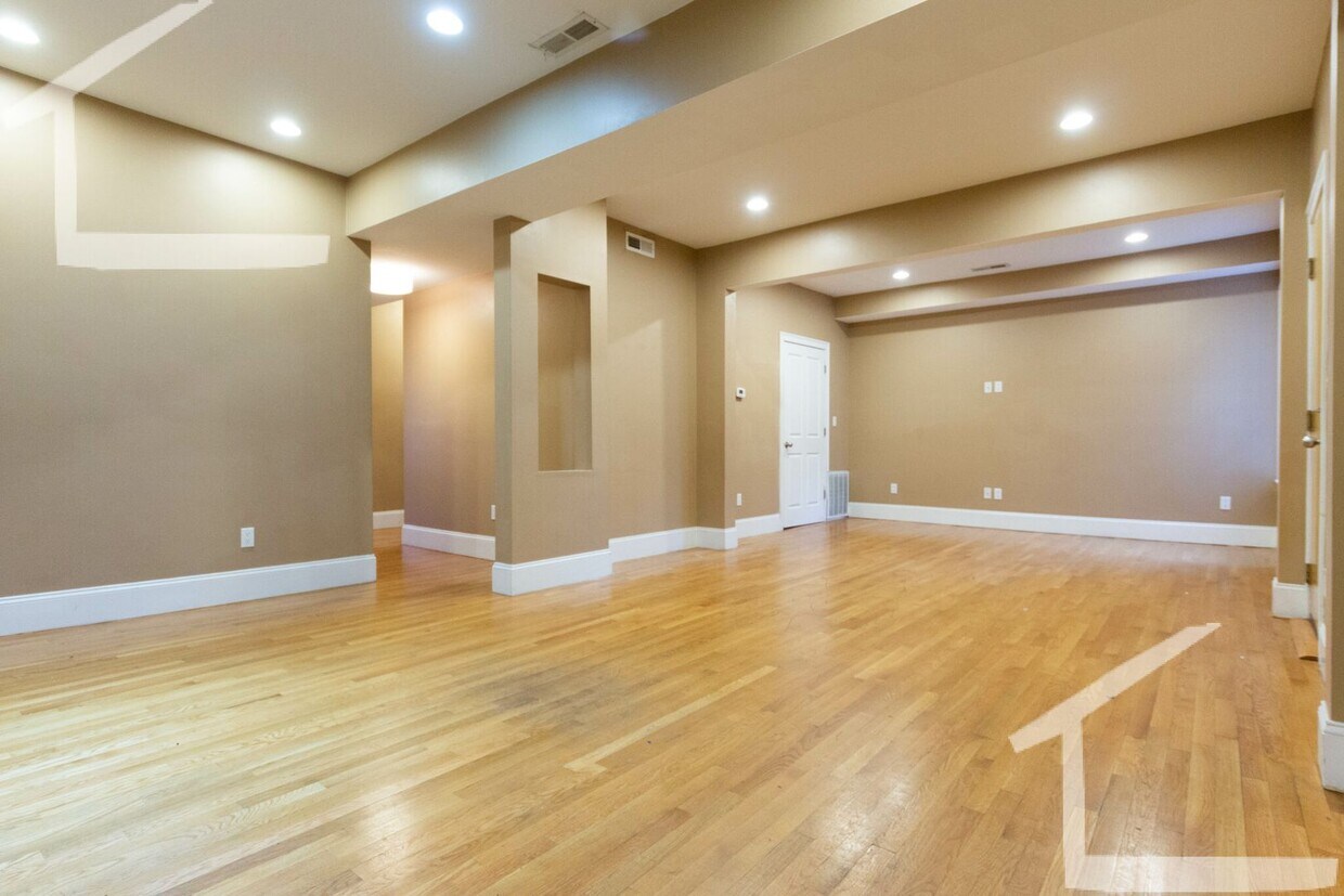 Primary Photo - 4 Bedroom