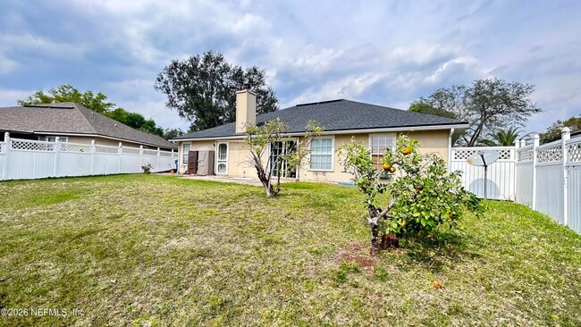 Building Photo - 1231 American Eagle Ln