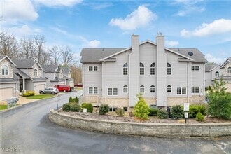 Building Photo - 3285 Grey Village Dr