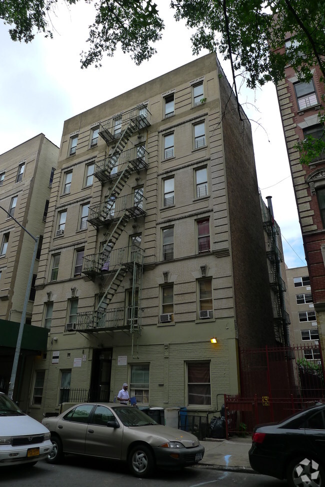 Foto del edificio - 304 W 147th St