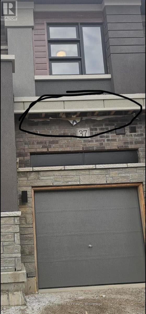 Building Photo - 37 George Brier Dr W